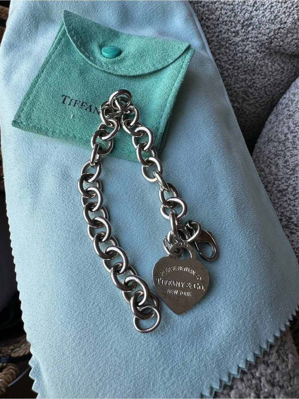 Tiffany & Co. 925 Sterling Silver Chunky Heart Tag Bracelet